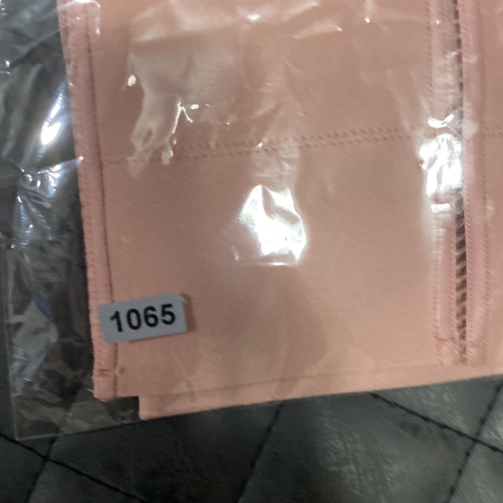NWOT! Victoria’s Secret Light Pink Bustier - Picture 6 of 6